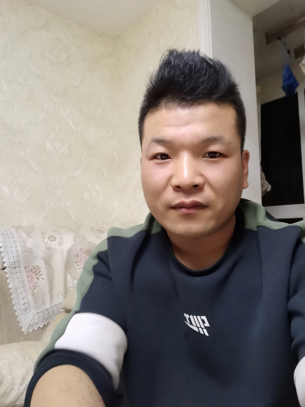 小猪猪的第一张照片--宁夏认干亲服务网